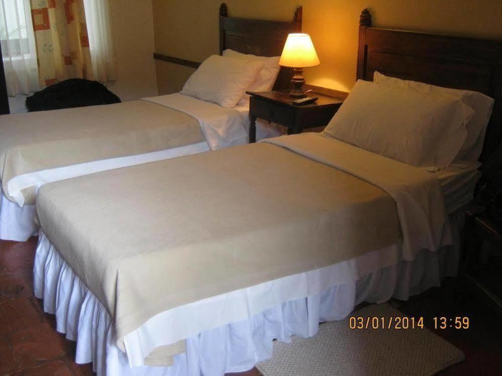 Hotel Meson De Los Virreyes Виля Де Лейва Екстериор снимка